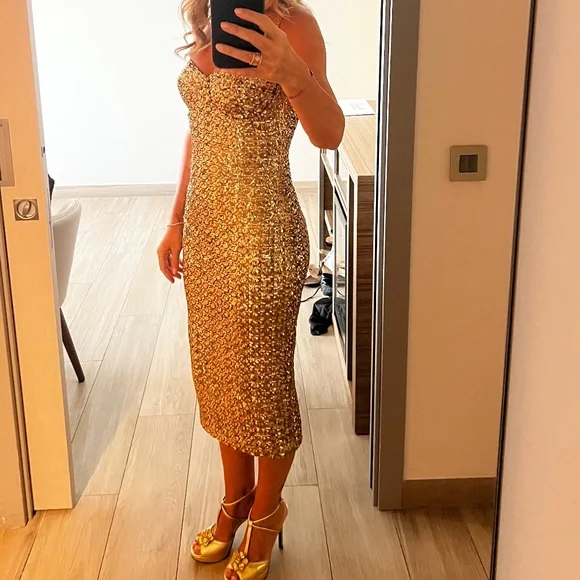 green emerald velvet dress Jennifer Gold Dress